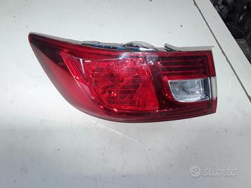 STOP FANALE POSTERIORE SINISTRO RENAULT Clio Serie