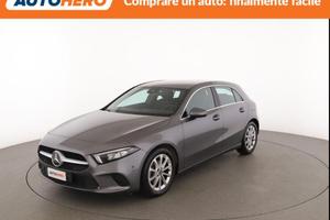 MERCEDES-BENZ A 180 YA24700