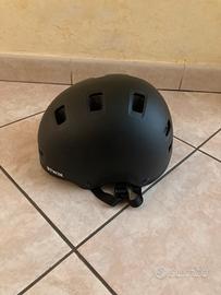BTWIN casco a tazza per bmx