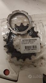 Pignone BOSCH e-bike 18 denti con ghiera, usato po