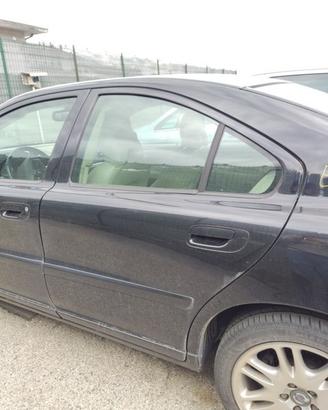 Porta posteriore sinistra VOLVO S60 del 2010