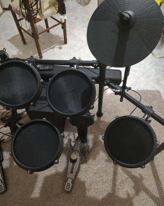 Batteria elettronica alesis