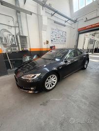 TESLA Model S Model S 100kWh Long Range Dual Motor