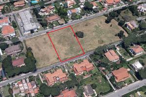 Terreno di 2400 m² a Anzio