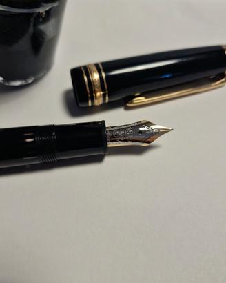 Montblanc Meisterstuck 146 - pennino oro 14k