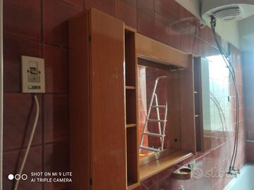 Pensile specchio luci+accessori bagno in legno