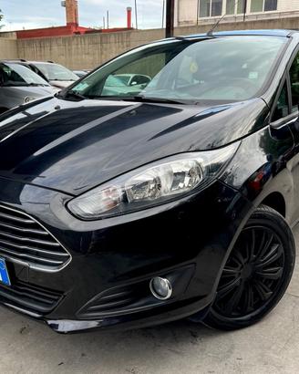 Ford Fiesta 1.5 TDCi 75CV 5 porte Black & White Ed