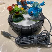 Skylanders portale e personaggi