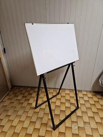 Lavagna con cavalletto