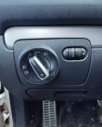 Interruttore fari VOLKSWAGEN GOLF 6 del 2010