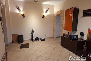 3 Vani Ristrutturato - Zona Palacatania, Catania