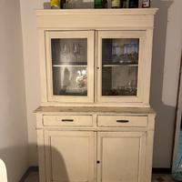 Adorabile Credenza da ristrutturare