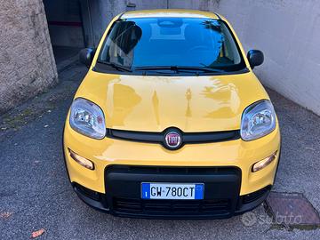 Fiat  Panda 1.0 Pandina Hybrid