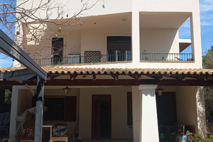 Villa con due appartamenti