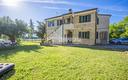 villa-singola-con-giardino