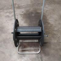 Carrello porta tubo dell'acqua 