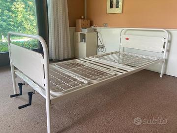 Ausili sanitari e letto medicale – set completo –