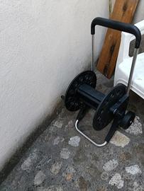 avvolgitubo da giardino 