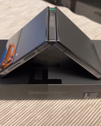 Telefono galaxy z flip 4 128gb