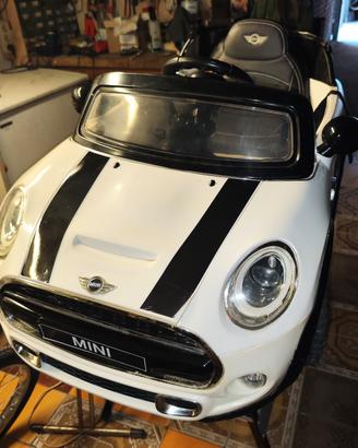 Miniauto elettrica