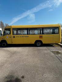 Scuolabus vario 816