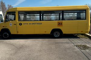 Scuolabus vario 816