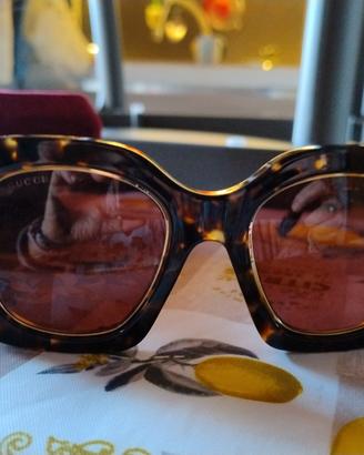 occhiali da sole Gucci modello GG11515