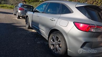 Ford Kuga 2.5 Plug-in Hybrid