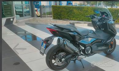 T-Max 560 Tech MAX tech Black