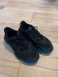 Adidas Ozweego 44 2/3