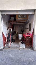 Box / Garage di 11 m² a Torino