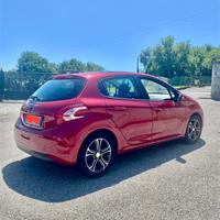 Peugeot 208 *CINGHIA SOSTITUITA*