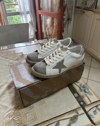 Golden goose