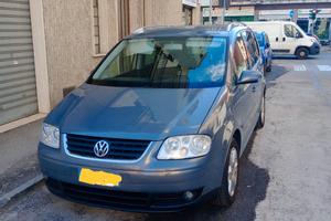 Volkswagen Touran benzina