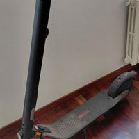 Ninebot Segway E22E - Solo 252 Km