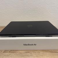 MacBook Air Chip M2 13” - 256GB