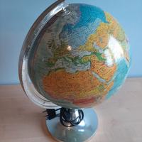 Mappamondo luminoso