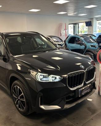 BMW X1 sDrive 18d xLine Full Optional