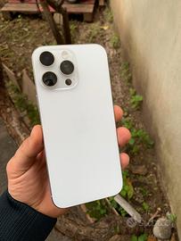 Iphone 16 Pro Max bianco 256 GB