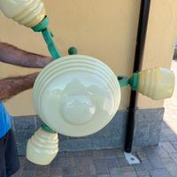 Lampadario in legno e ferro