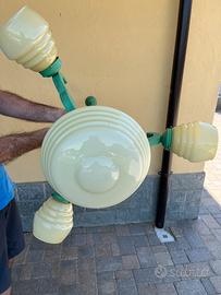 Lampadario in legno e ferro