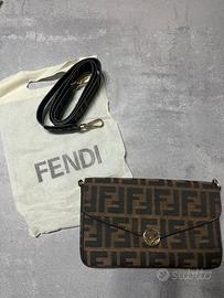 Pochette Fendi