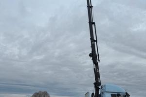 STRALIS 420 Gru HIAB 165/5 + argano cass. fisso