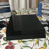 Playstation 4 + 2 controller + 22 giochi