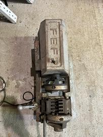 Filettatrice per tubi metallici FEF