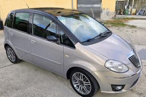 Lancia Musa 1.6 diesel 120 cv