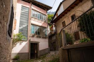 CASA INDIPENDENTE A VALLARSA