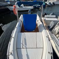 Barca Terminal Boat 18