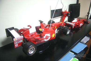 Ferrari F2004 automodello a scoppio 1/8 DeAgostini
