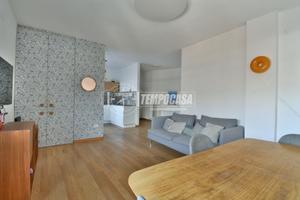 APPARTAMENTO PARI AL NUOVO CON AFFACCIO IN PIAZZA